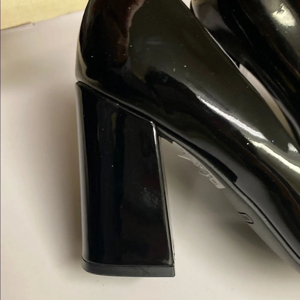 Nine West Black Women's Pumps - Picture 4 of 7